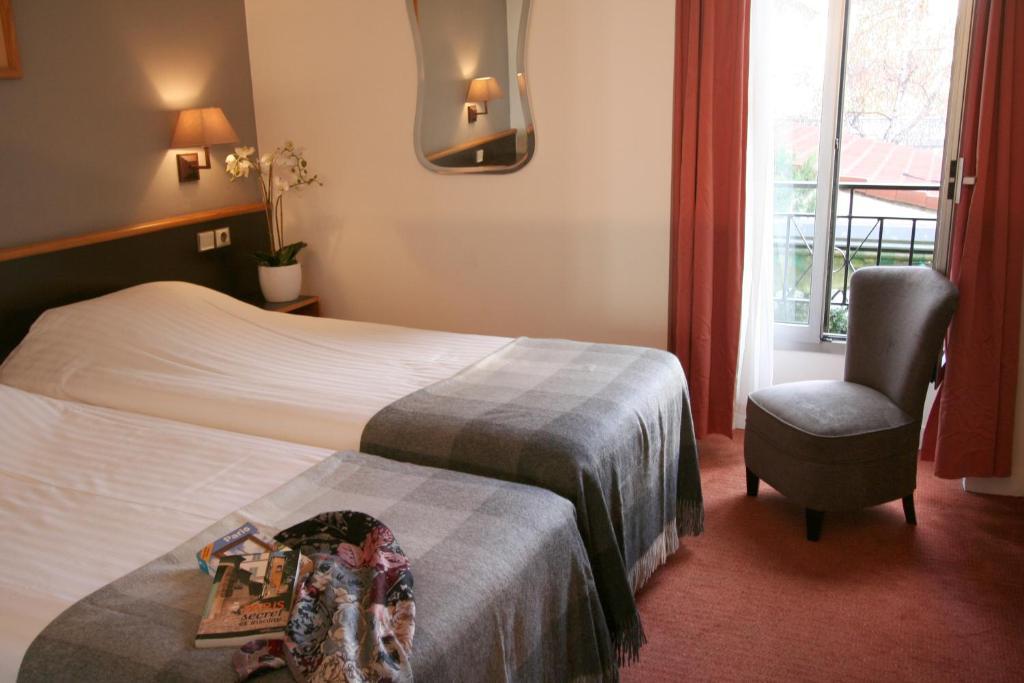 Hotel Denfert-Montparnasse Parigi Camera foto